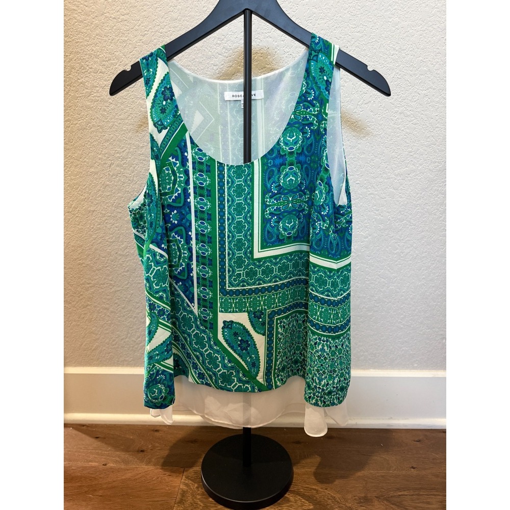 Rose + Olive Sleeveless Top Size M - Bandana Print Sleeveless‎ Layered Blouse